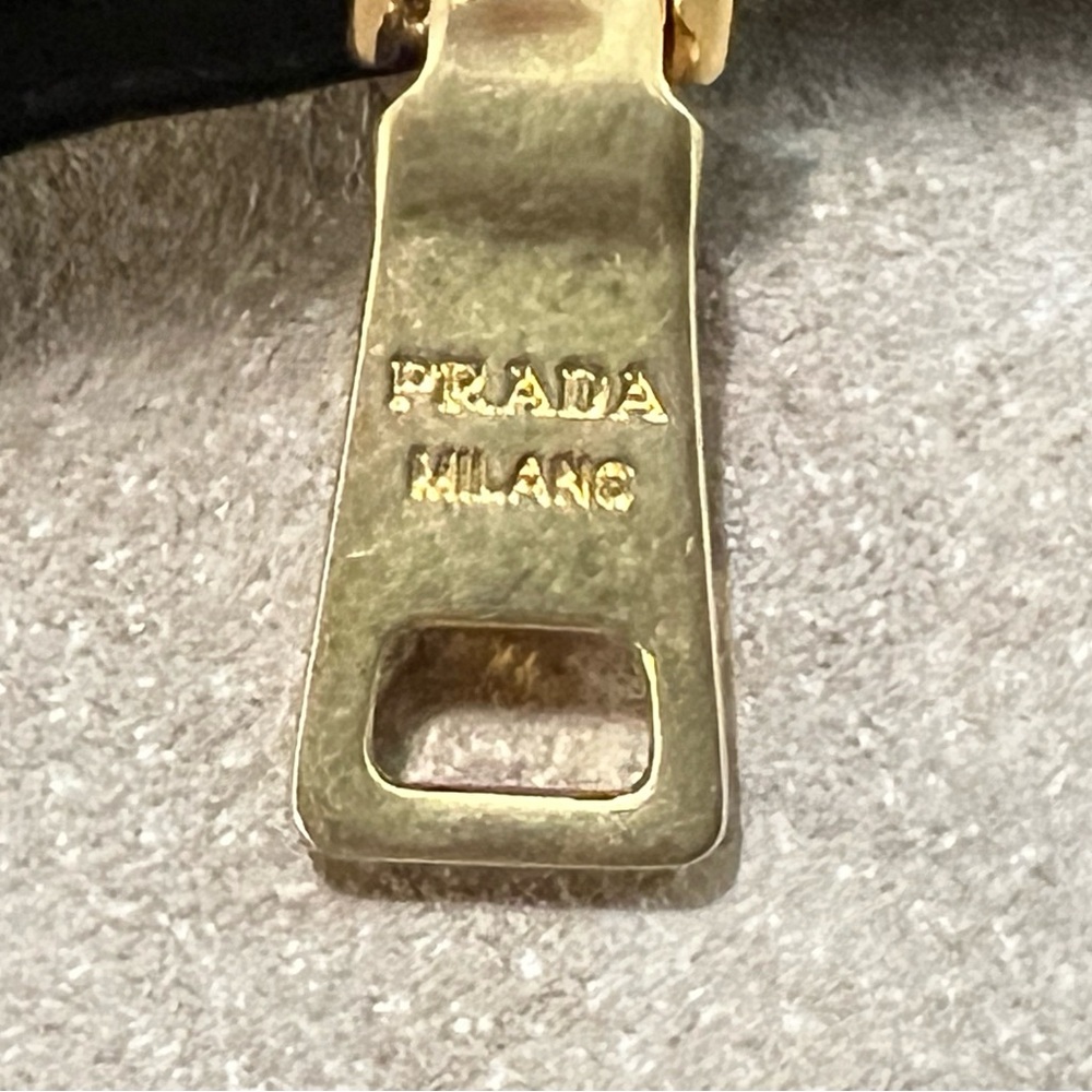 AUTHENTIC PRADA CERVO SHINE DOME BOWLER SHOULDER / CROSSBODY HANDBAG - Picture 9 of 10